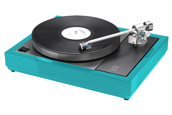 Colour matched speaker finish